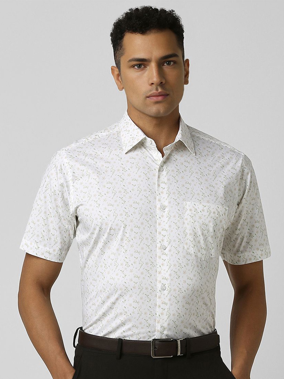 

Van Heusen Men Spread Collar Floral Printed Cotton Slim Fit Formal Shirt, White