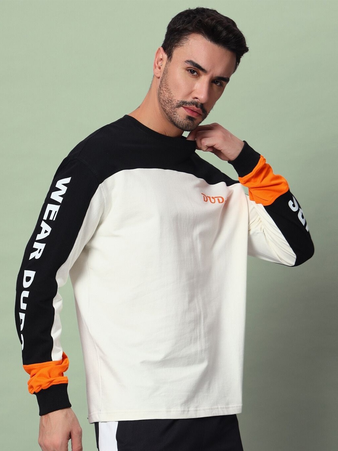 

WEARDUDS Men Colourblocked Round Neck Cotton Pullover Sweatshirt, Black