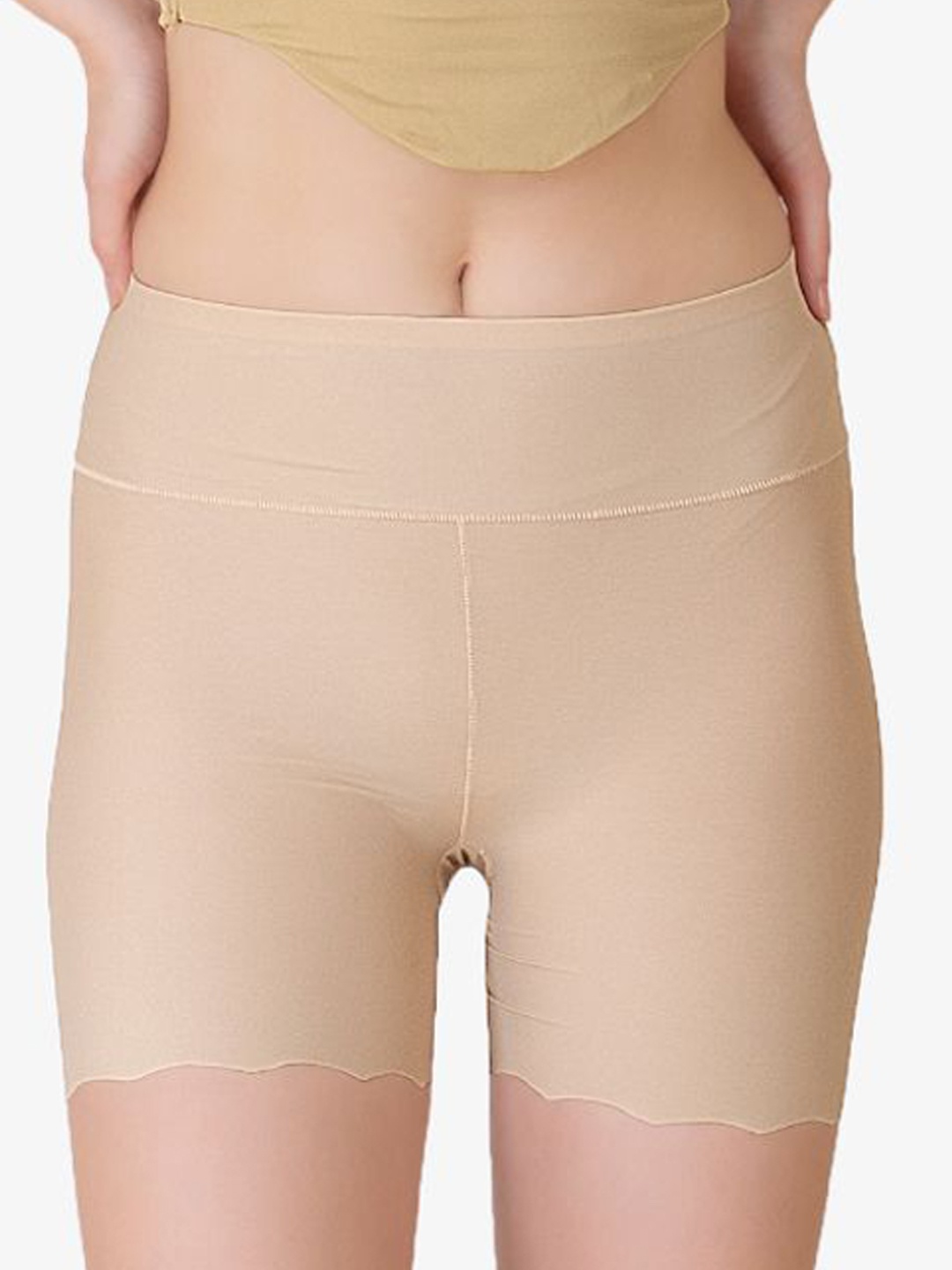

Luella Women Slim Fit High-Rise Cycling Shorts, Beige