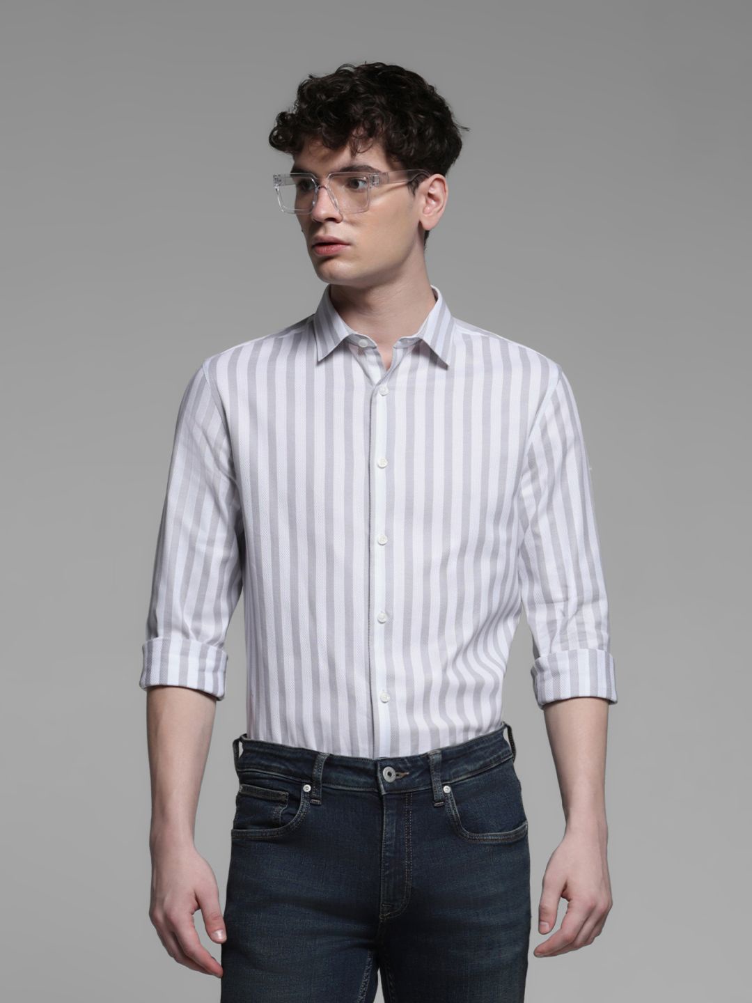 

Jack & Jones Men Cutaway Collar Vertical Striped Cotton Slim Fit Casual Shirt, White