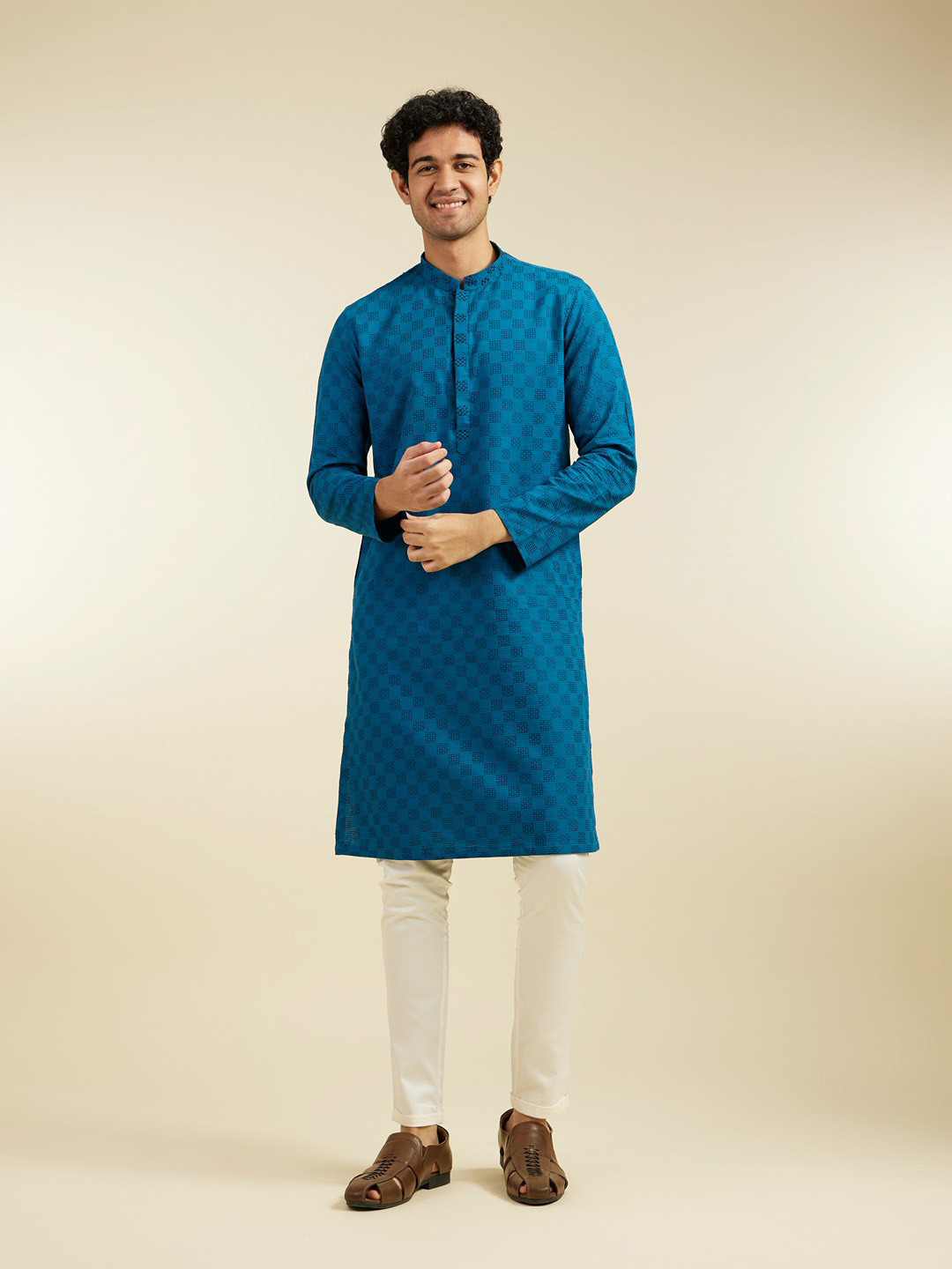 

Diwas by Manyavar Men Woven Design Mandarin Collar Cotton Straight Kurta, Blue