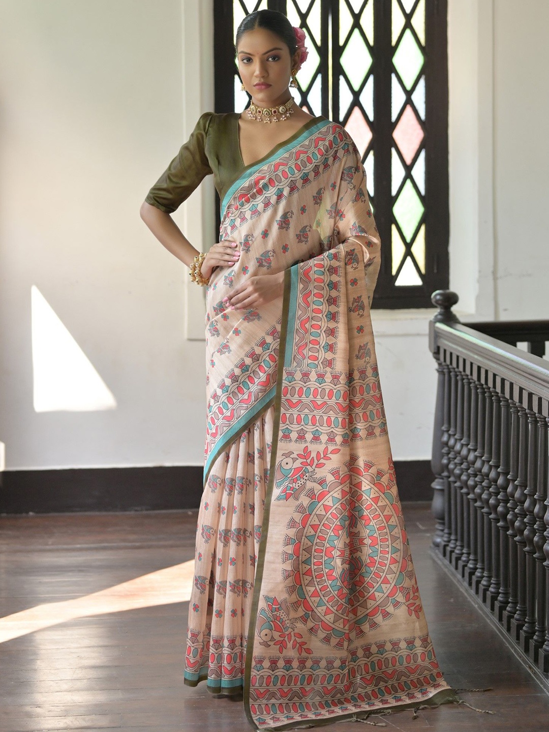 

AWRIYA Ethnic Motifs Printed Saree, Olive