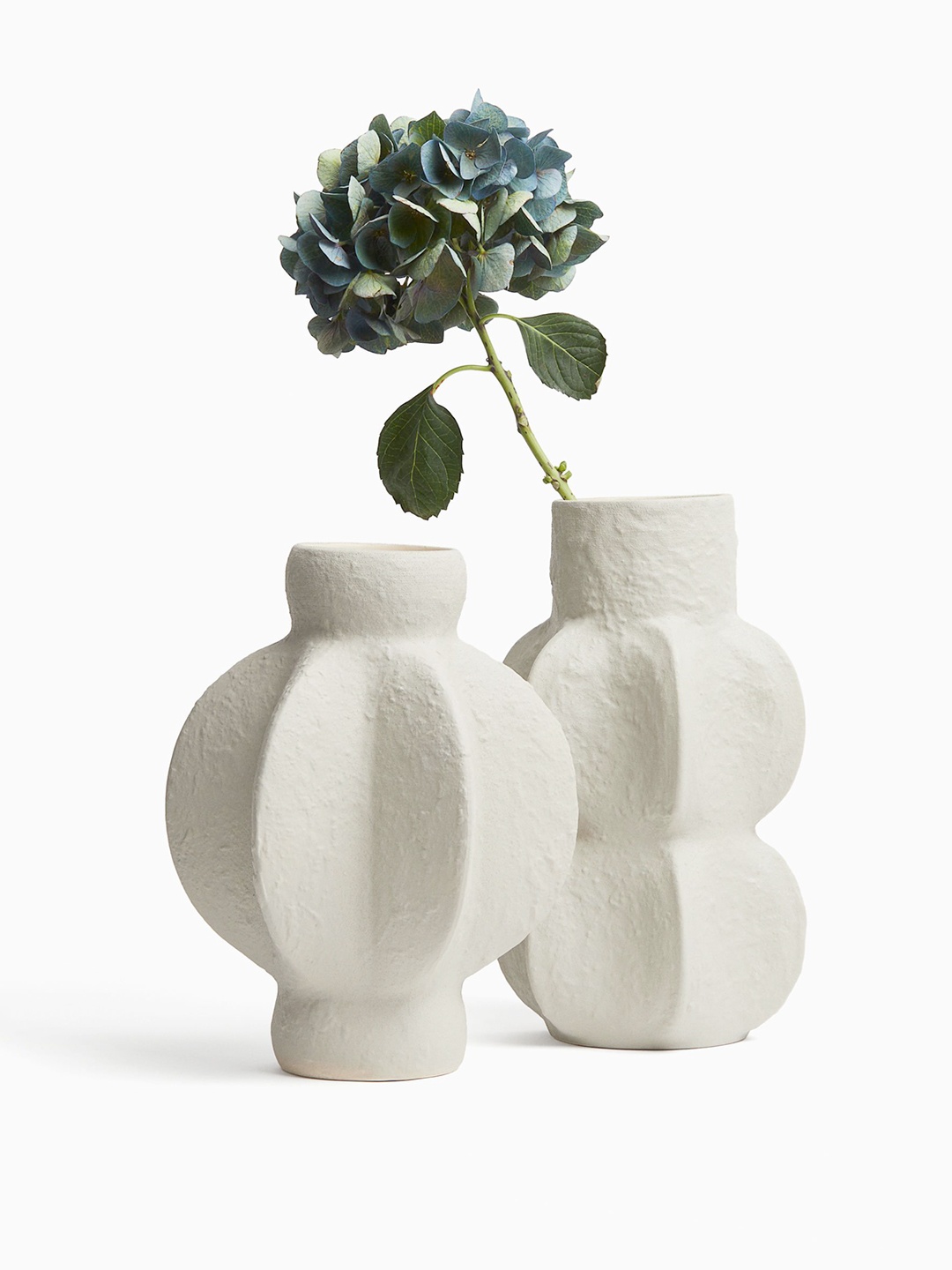 

H&M White Textured Stoneware Vase