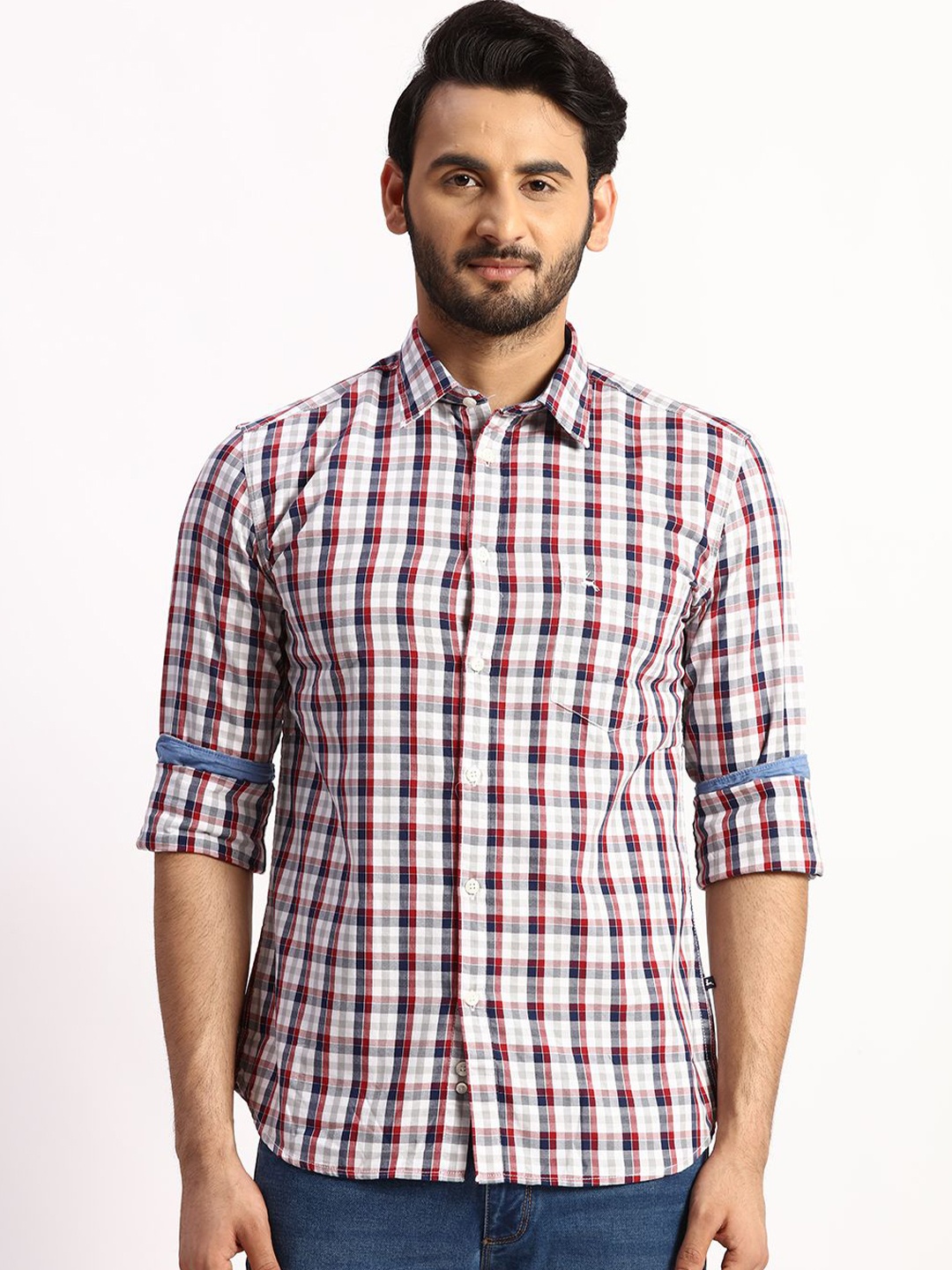 

Parx Men Cutaway Collar Checked Cotton Slim Fit Casual Shirt, Red
