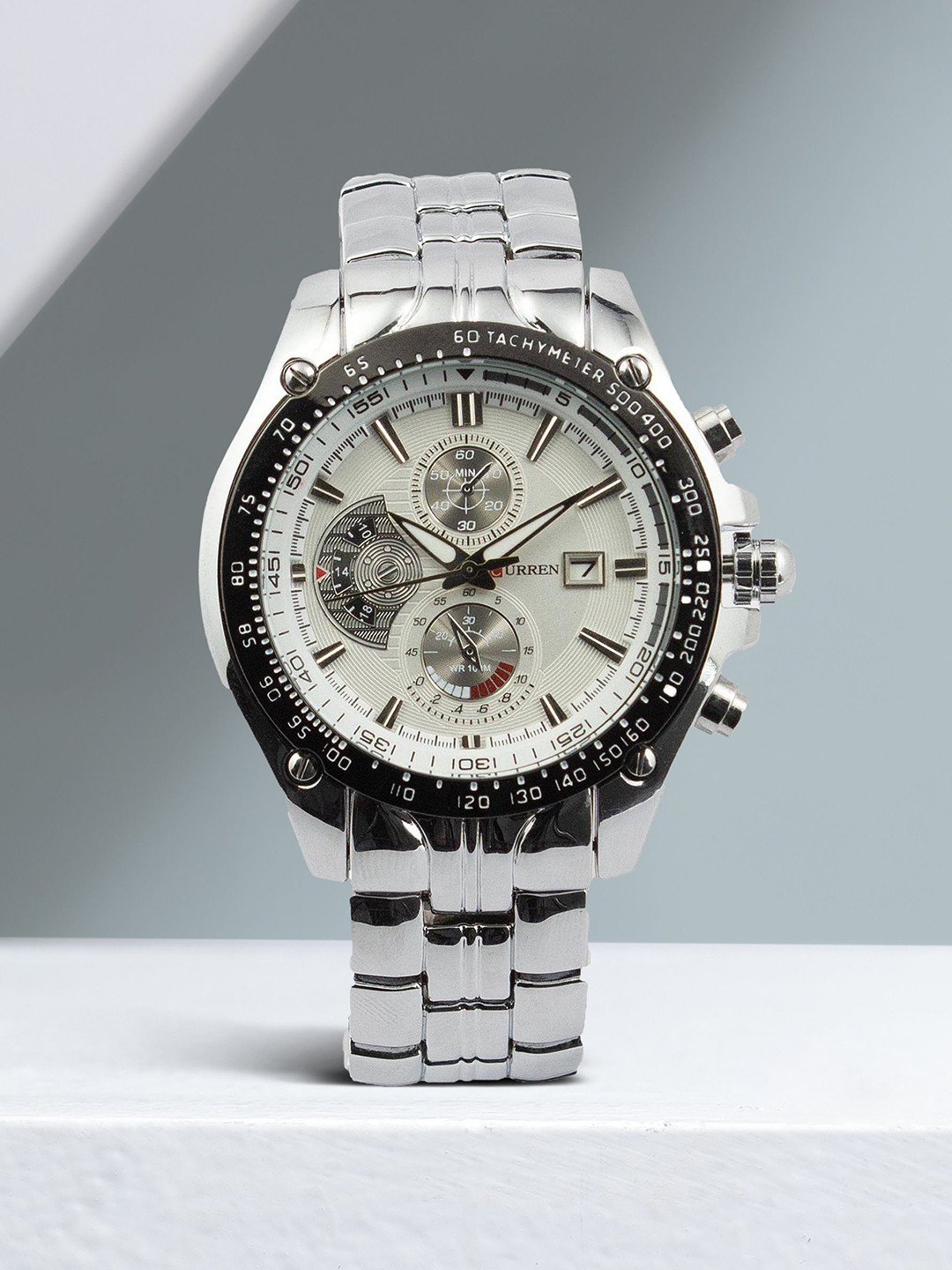 

Curren Men Embellished Dial & Stainless Steel Cuff Straps Analogue Watch crn-023, Silver