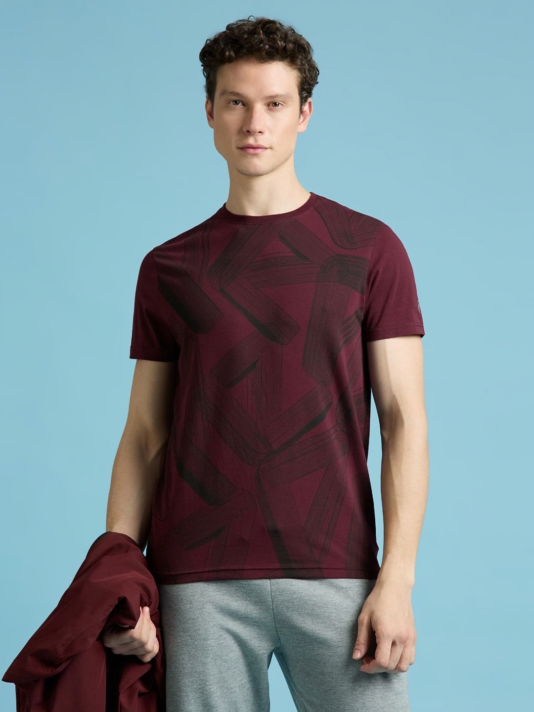 

Pepe Jeans Men Abstract Printed Round Neck Cotton T-shirt, Maroon