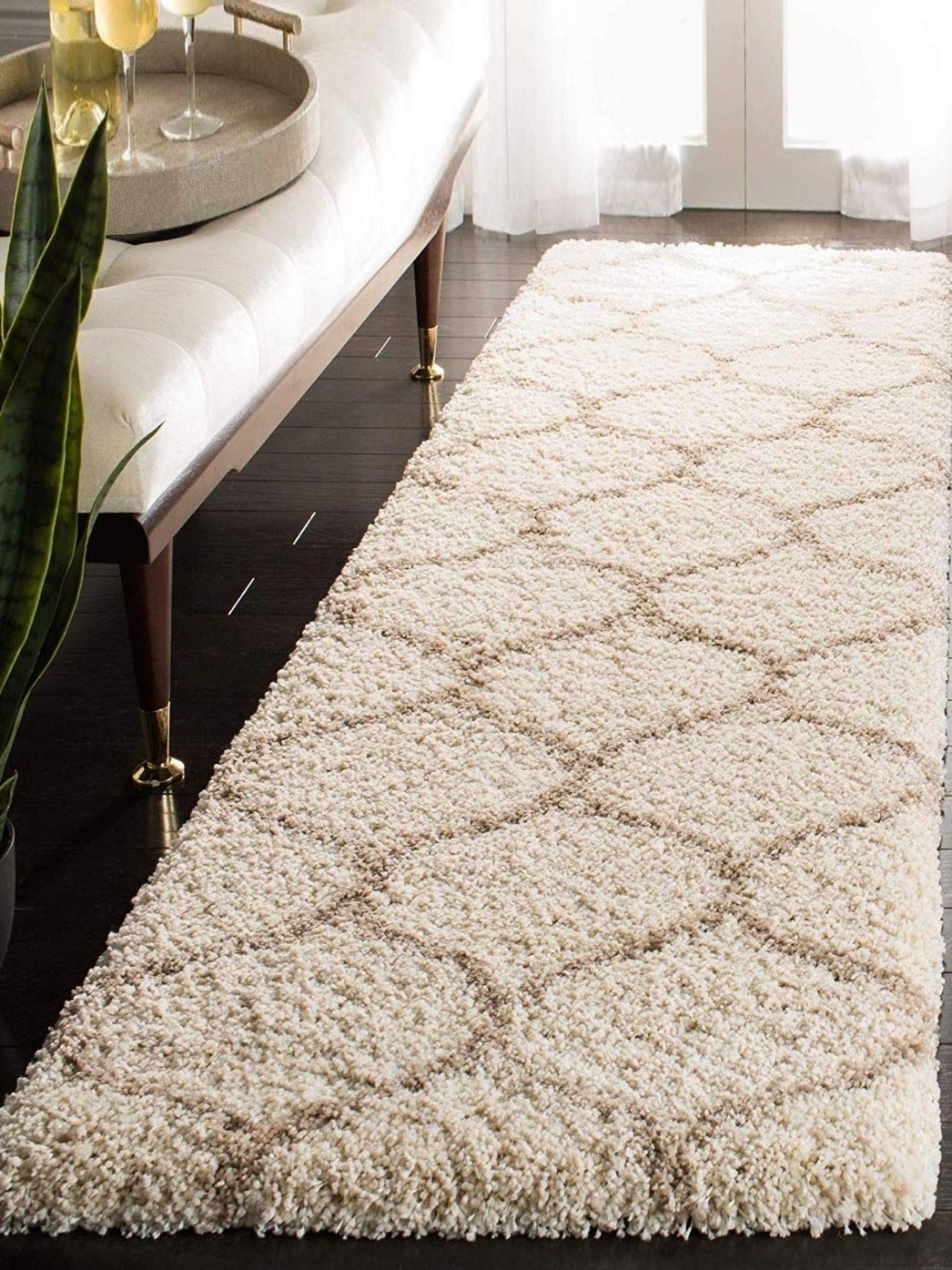 

Banchmark Home Furnishings Off White & Beige Geometric Woollen Runner Shaggy Carpet