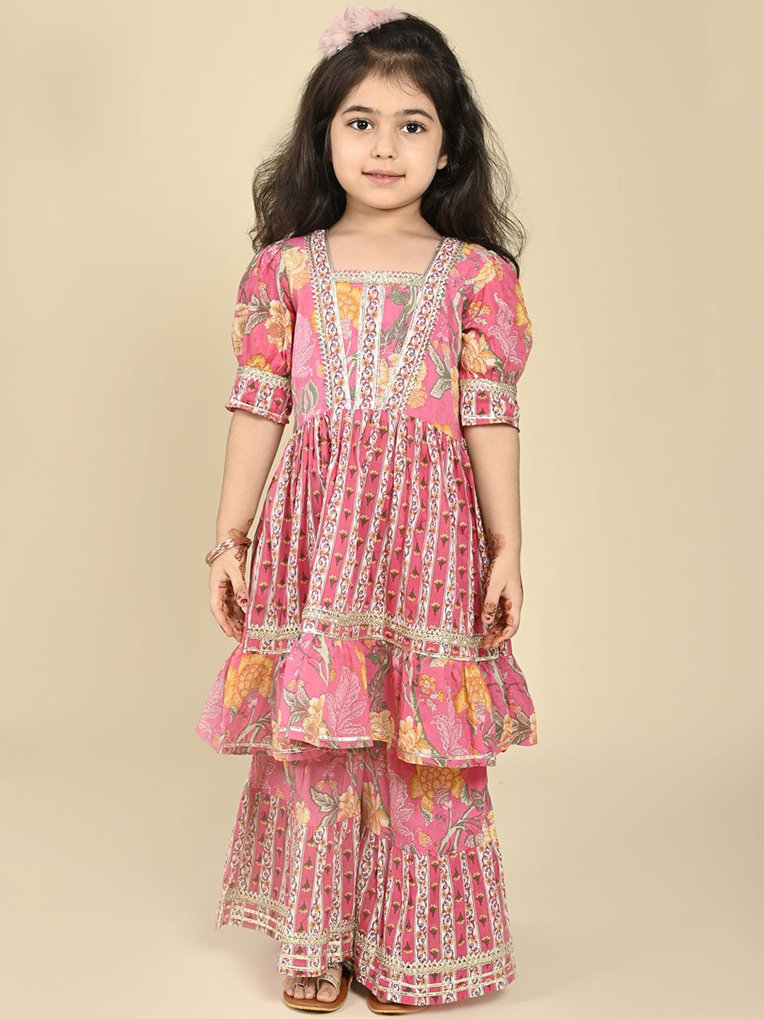 

LIL PITAARA Girls Floral Printed Regular Gotta Patti Pure Cotton Kurta with Sharara, Pink