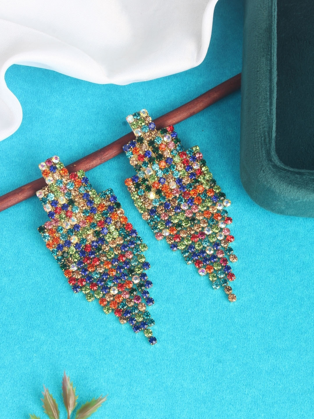 

KPOP Contemporary Drop Earrings, Gold