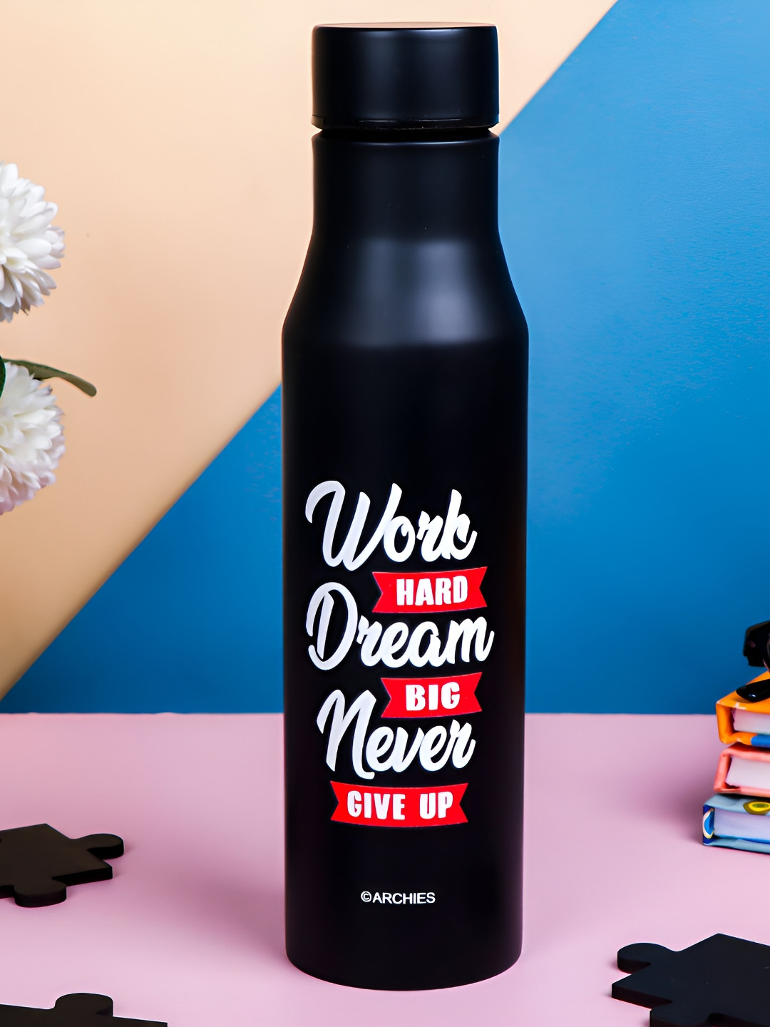 

Archies Black & White Single Metal Printed Water Bottle