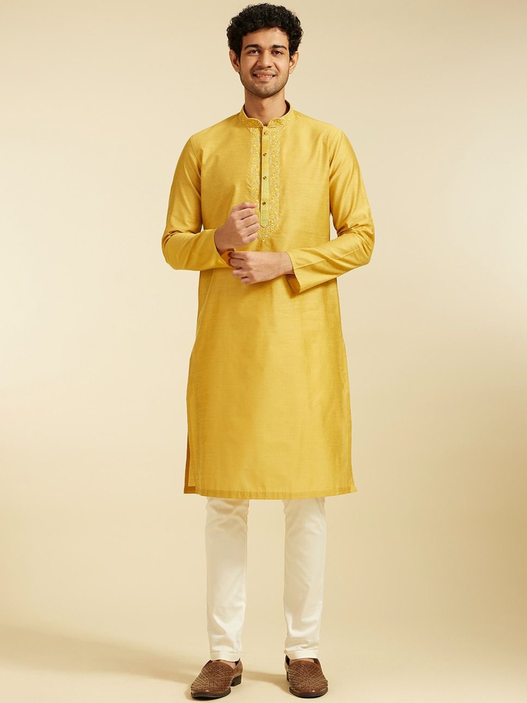 

Diwas by Manyavar Men Embroidered Mandarin Collar Straight Kurta, Mustard