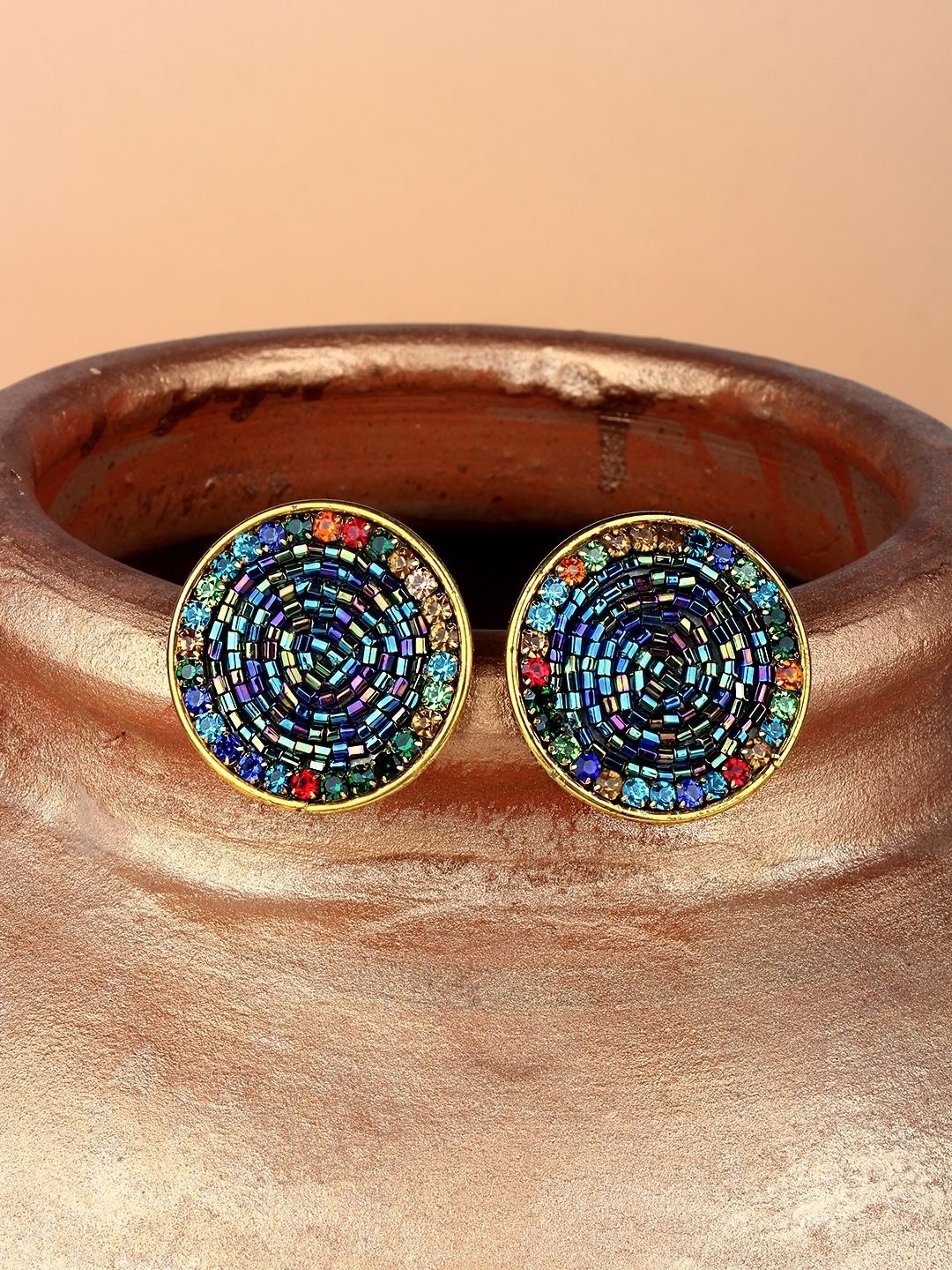 

KPOP Silver-Plated Rhinestone Contemporary Studs, Gold