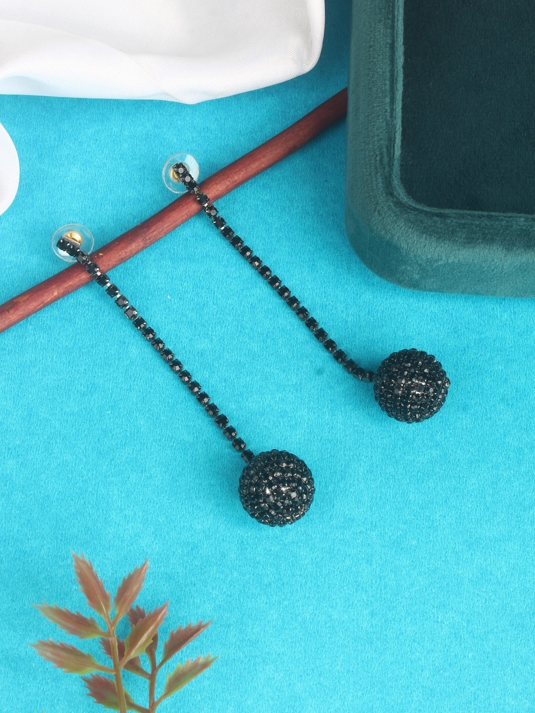 

KPOP Contemporary Drop Earrings, Black