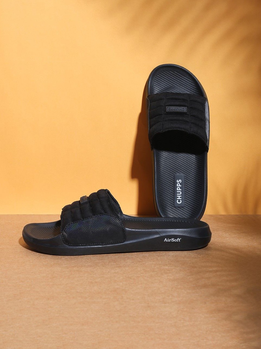 

CHUPPS Men PU Sliders, Black