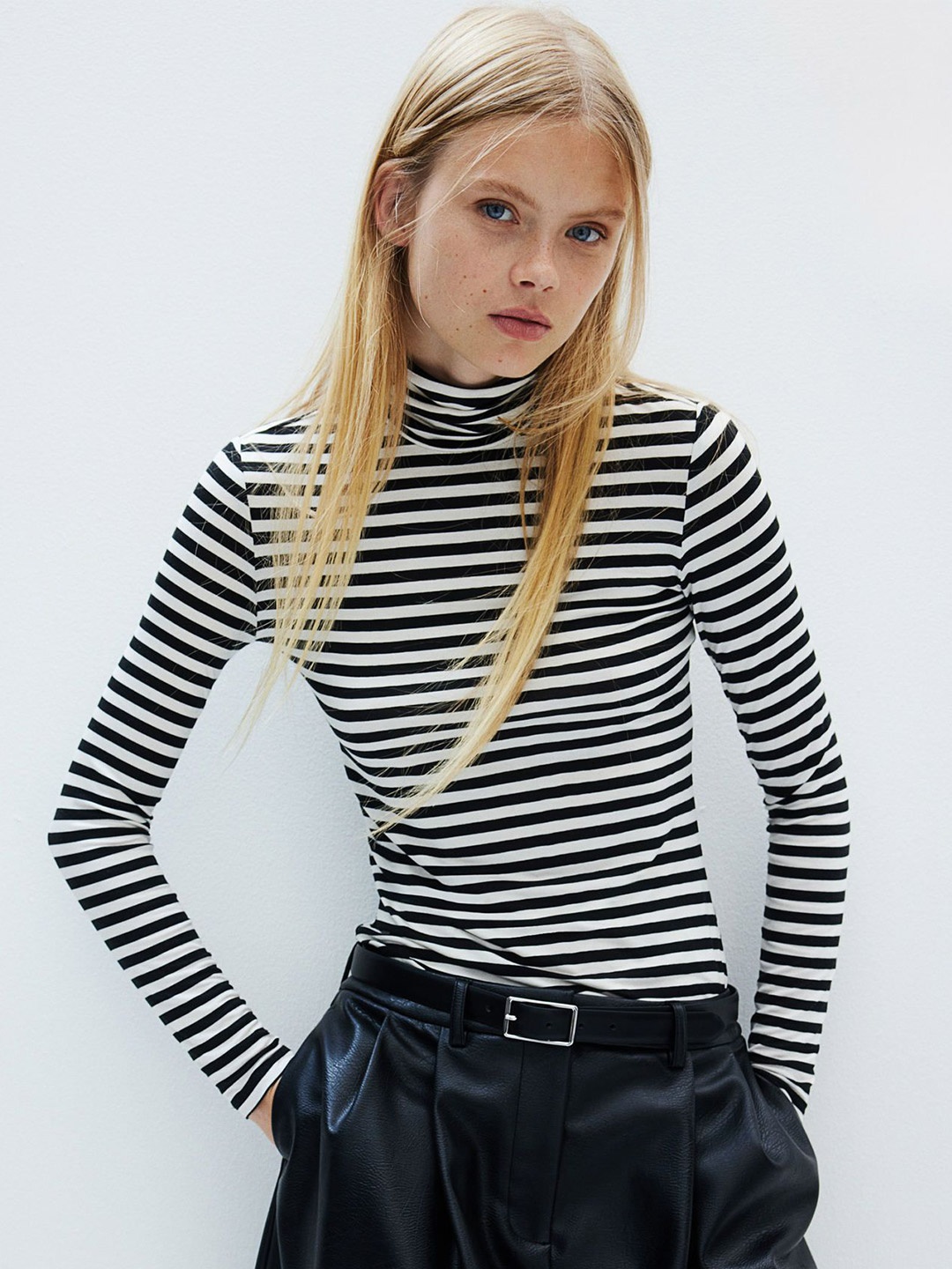 

H&M Striped Polo-Neck Tops, Black