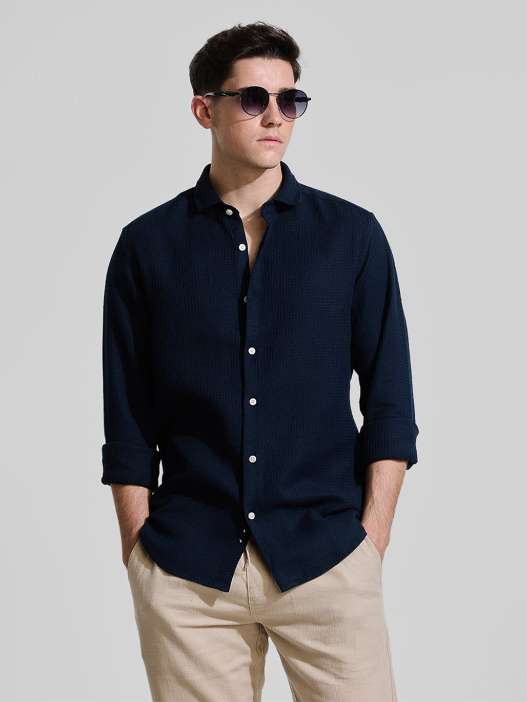 

Snitch Men Smart Spread Collar Textured Cotton Casual Shirt, Navy blue