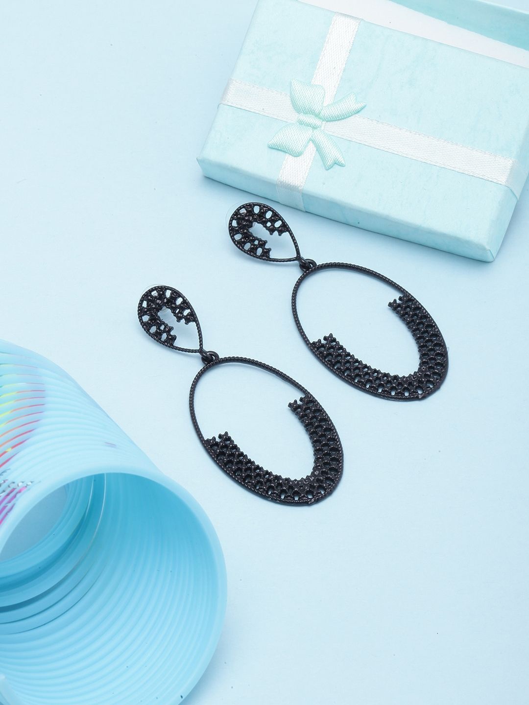 

KPOP Contemporary Drop Earrings, Black