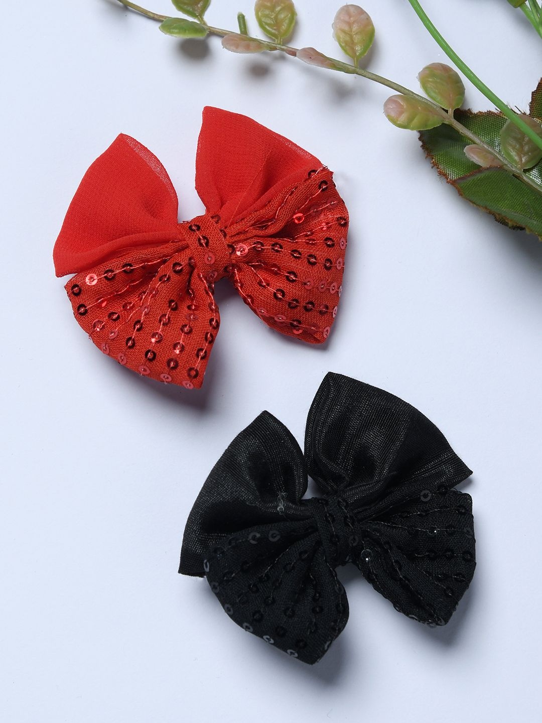 

FUNKRAFTS Girls Set of 2 Embellished Sequence Bow Alligator Hair Clips, Red
