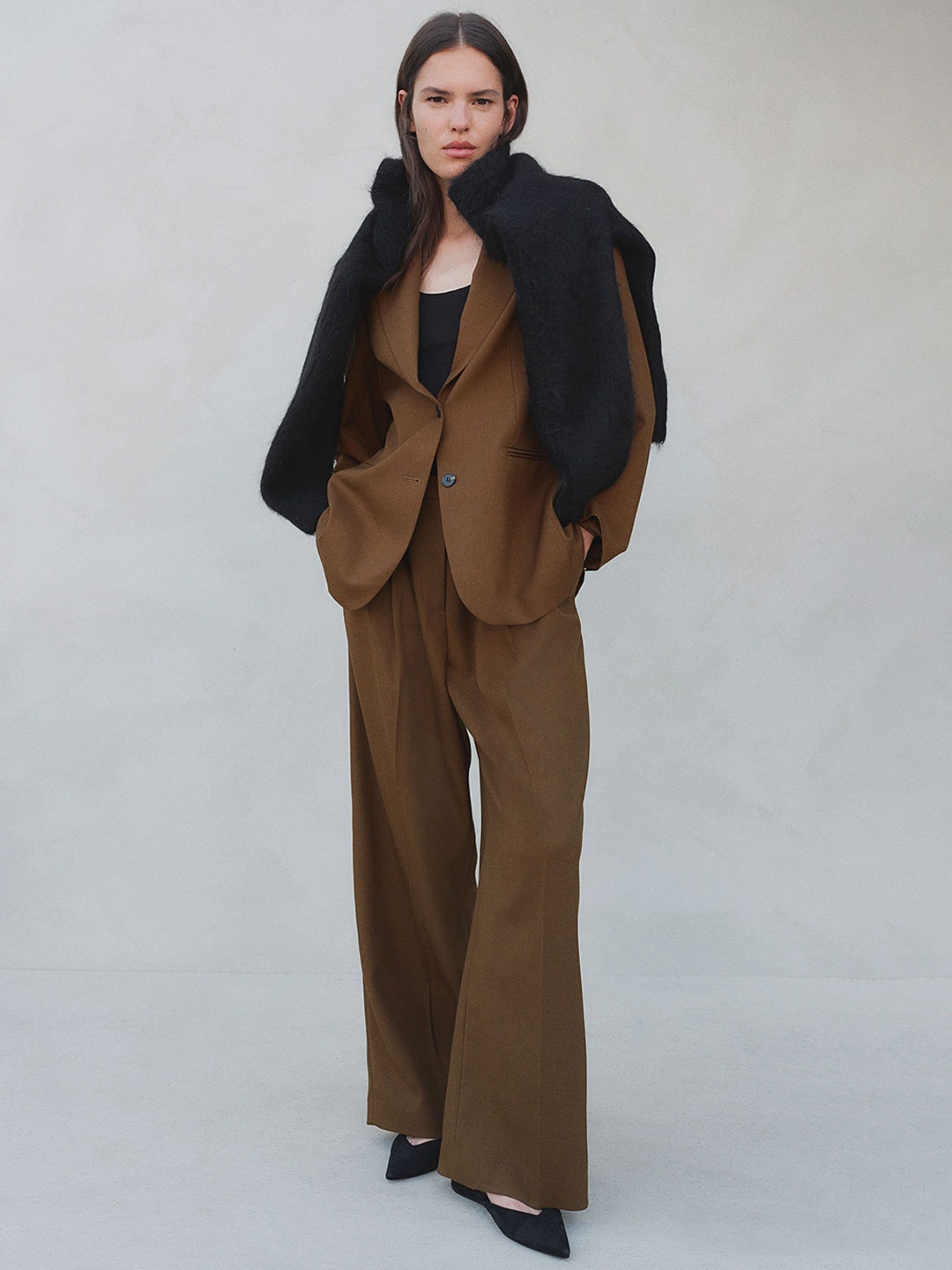 

H&M Crease-Leg Trousers, Brown