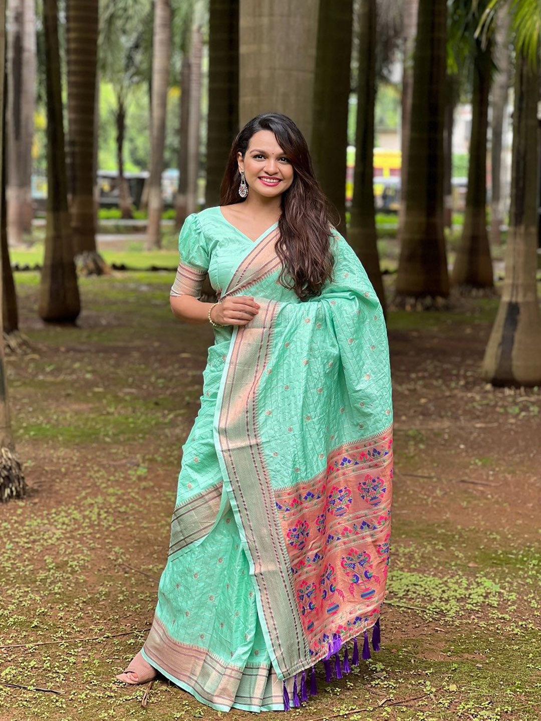 

SGF11 Woven Design Zari Pure Silk Kanjeevaram Saree, Green