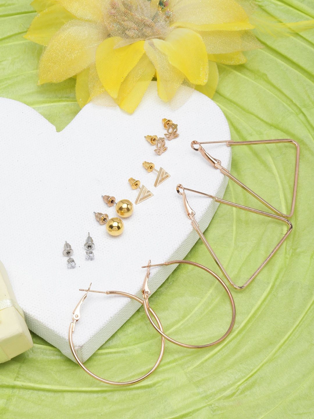 

KPOP Set of 6 Gold-Plated Contemporary Stone Studded Earrings