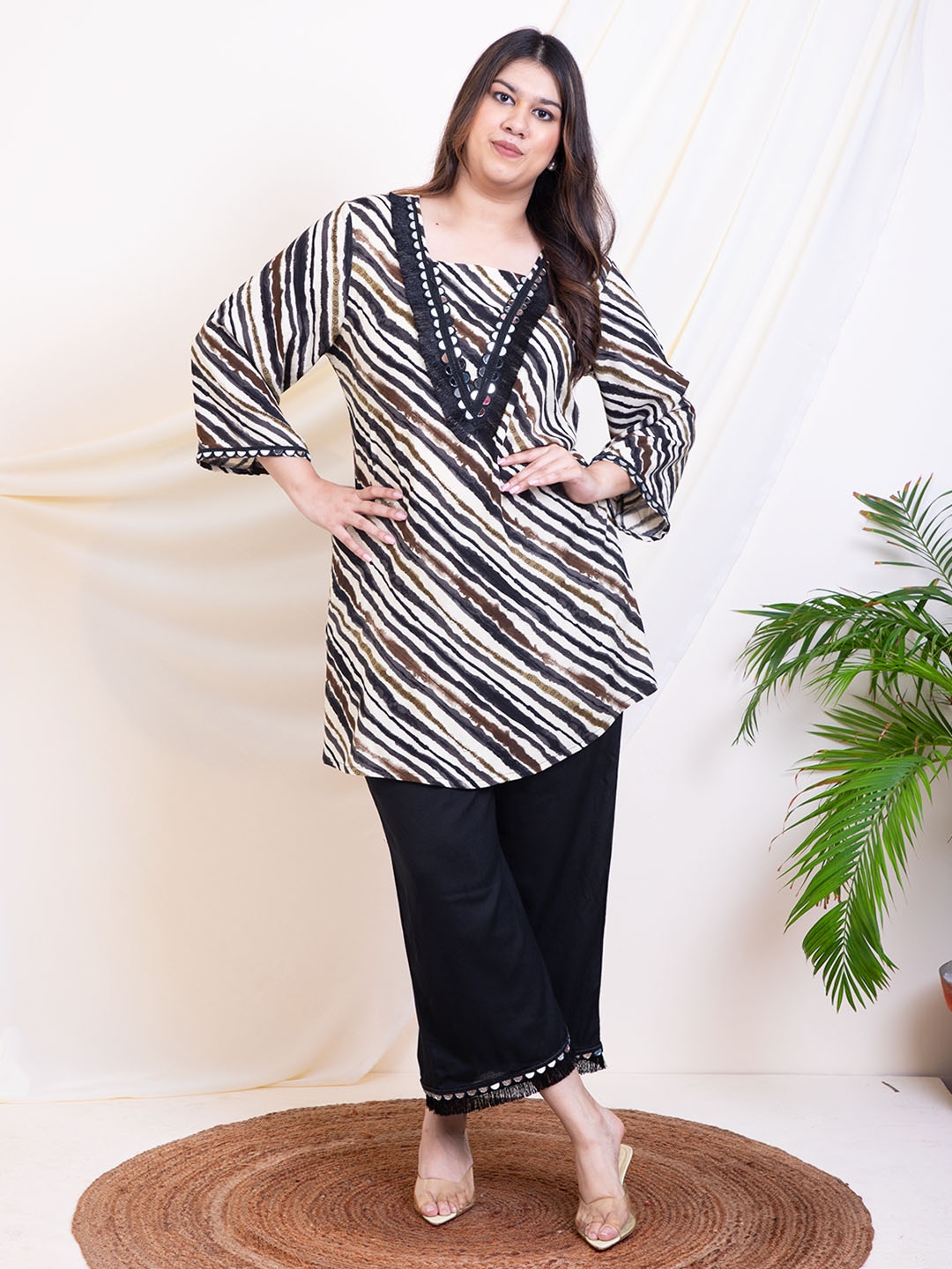 

DEEBACO Plus-Size Striped Tunic & Palazzo Co-Ords, Grey