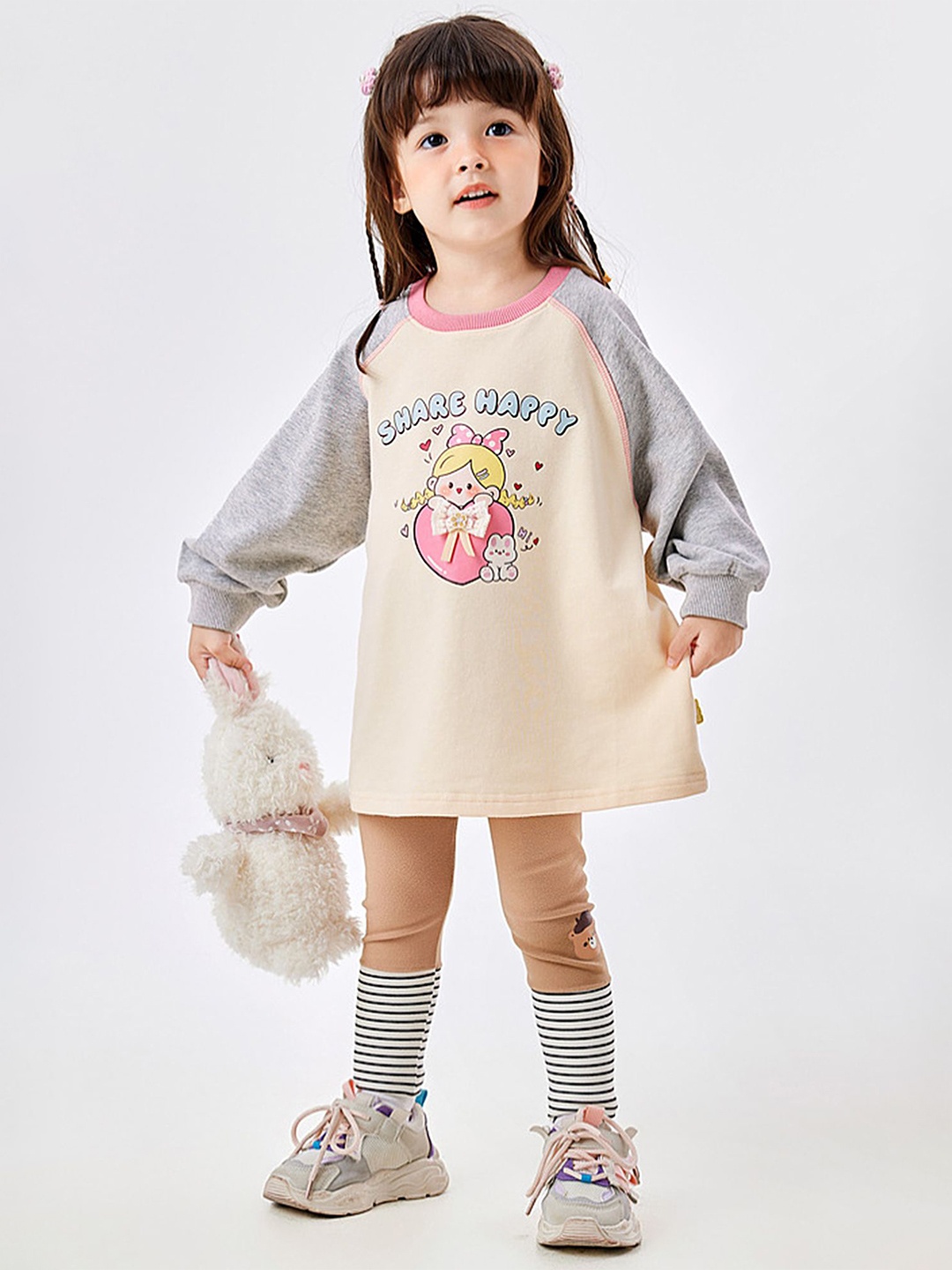 

LULU & SKY Girls Graphic Print Raglan Sleeve T-shirt Dress, Off white