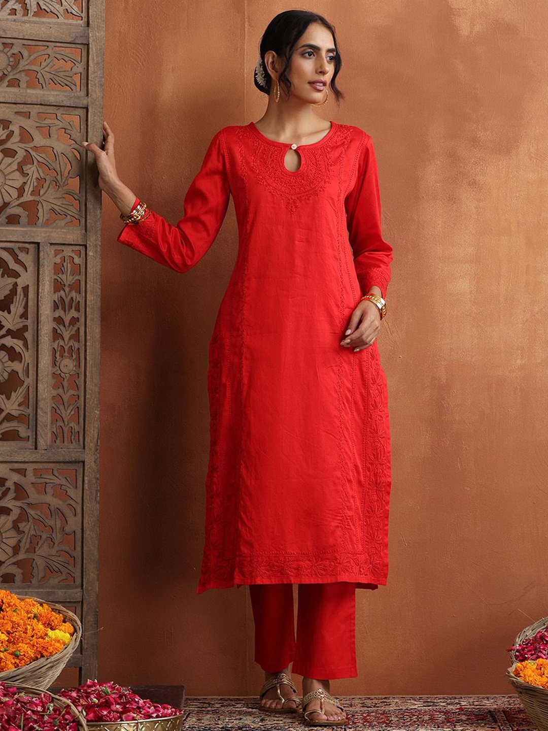 

House of Chikankari Chikankari Woven Kurta Set, Red