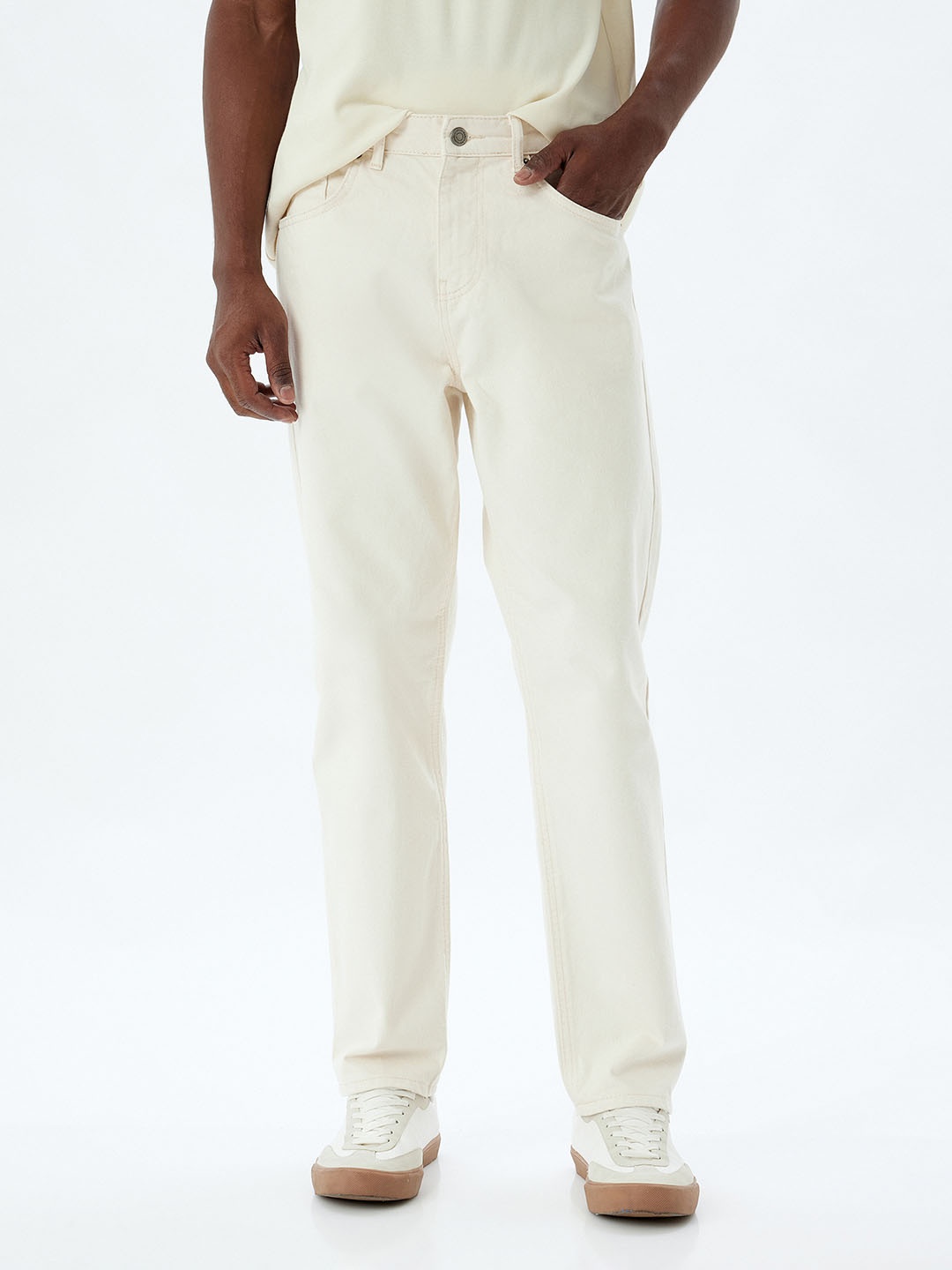 

Koton Men Solid Trousers, White