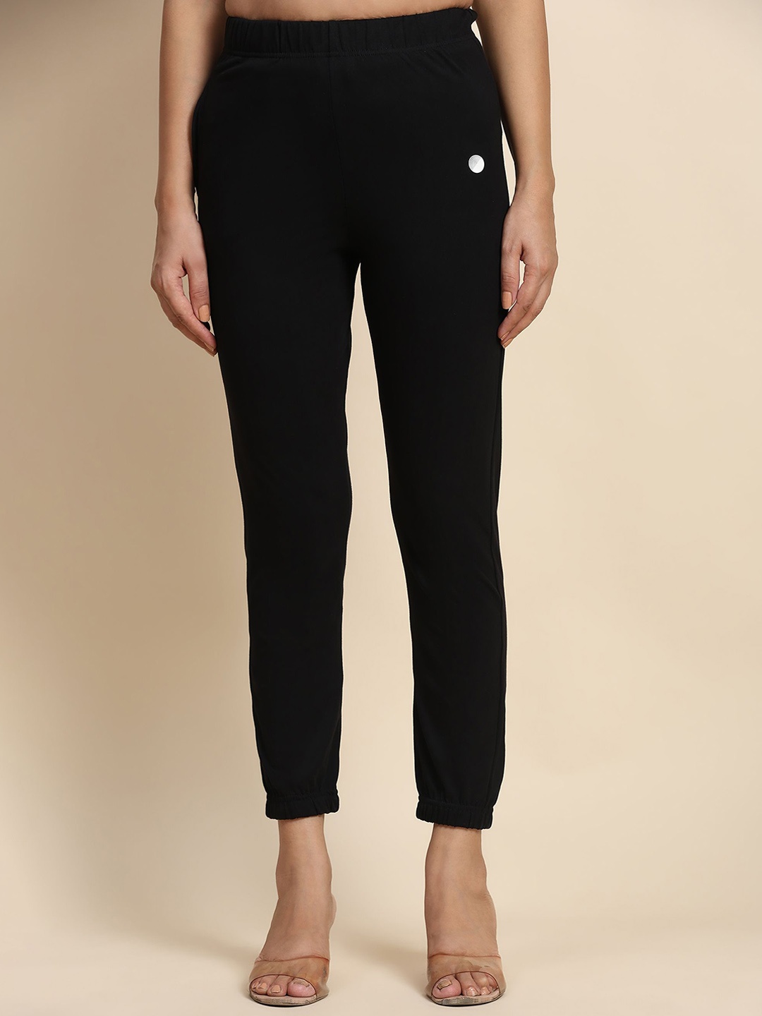 

Outflits Women Solid Mid-Rise Cotton Joggers, Black