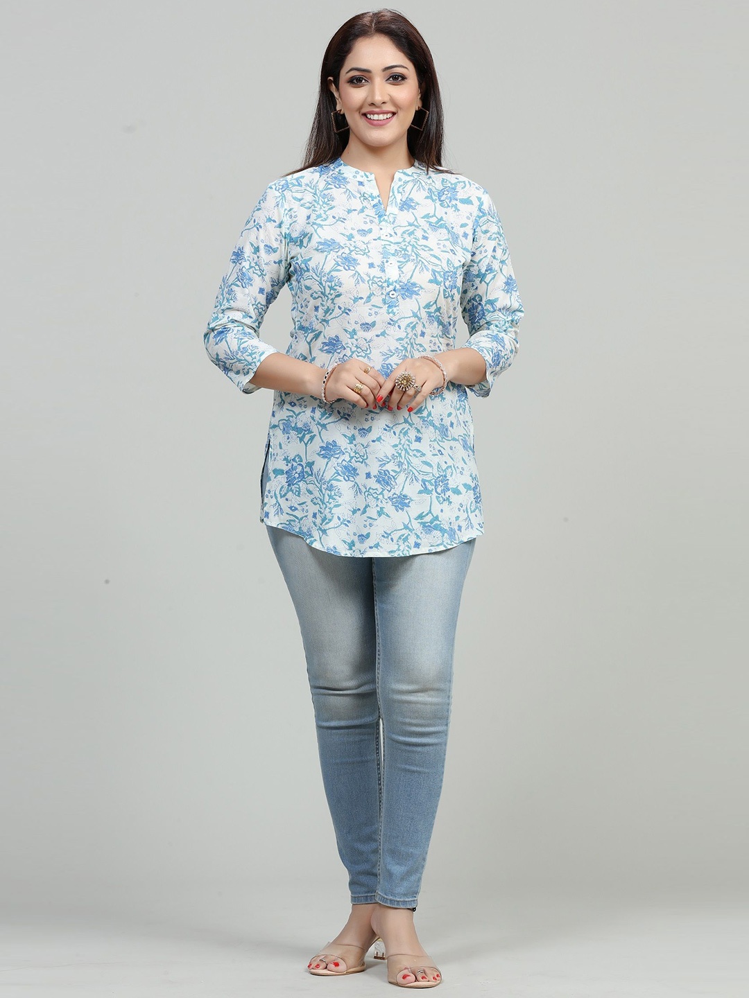 

COTTON CULTURE Women Floral Printed Pure Cotton Kurti, White