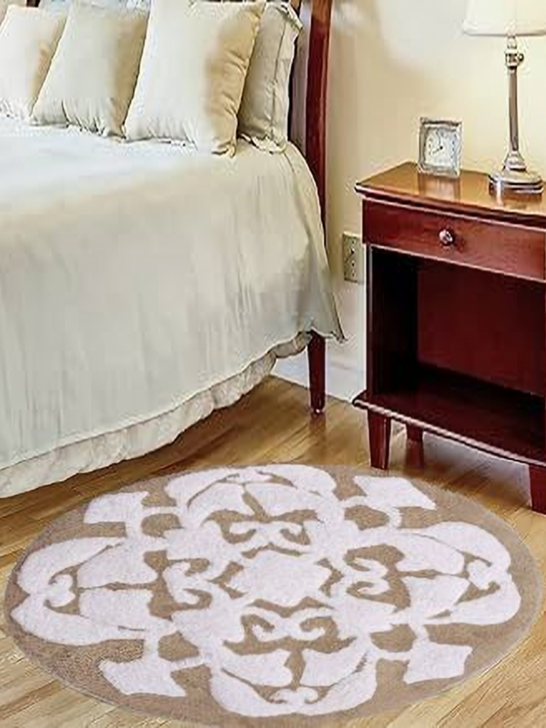 

INDIAN HOME FAB Beige & White Patterned Pure Cotton 1850 GSM Bath Rugs