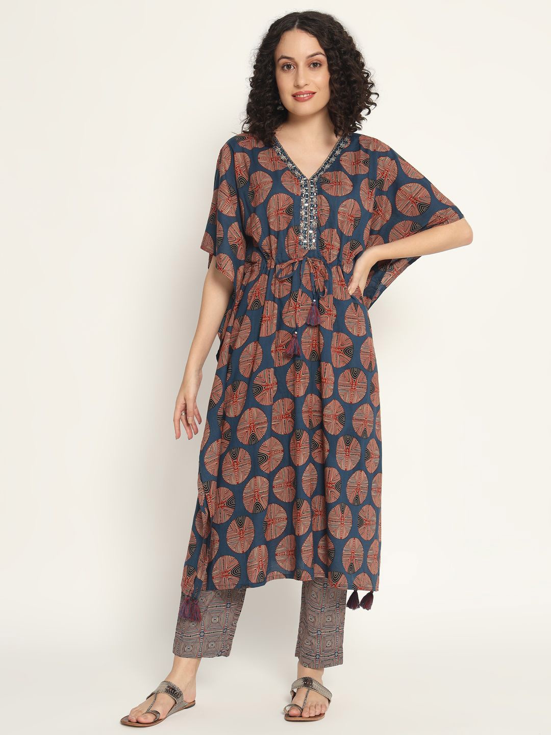 

ZARI Geometric Printed Regular Mirror Work Pure Cotton Kurta With Trousers, Blue