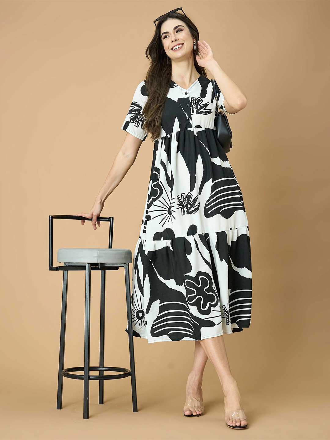 

Murcia Abstract Printed Fit & Flare Cotton Midi Dress, Black