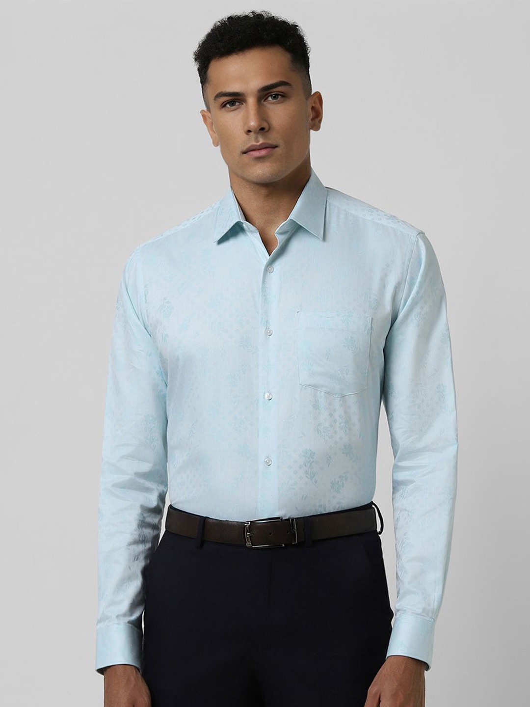 

Van Heusen Men Spread Collar Floral Printed Cotton Slim Fit Formal Shirt, Blue
