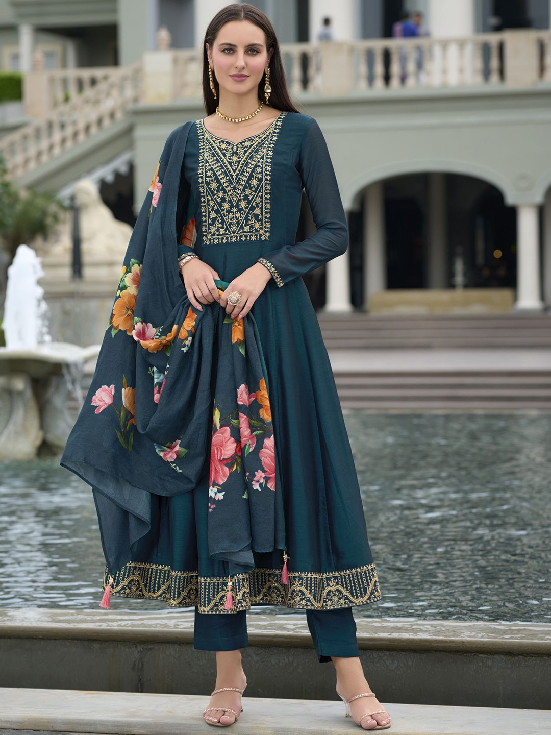 

MOJILAA Women Floral Embroidered Sequinned Kurta with Trousers & With Dupatta, Teal