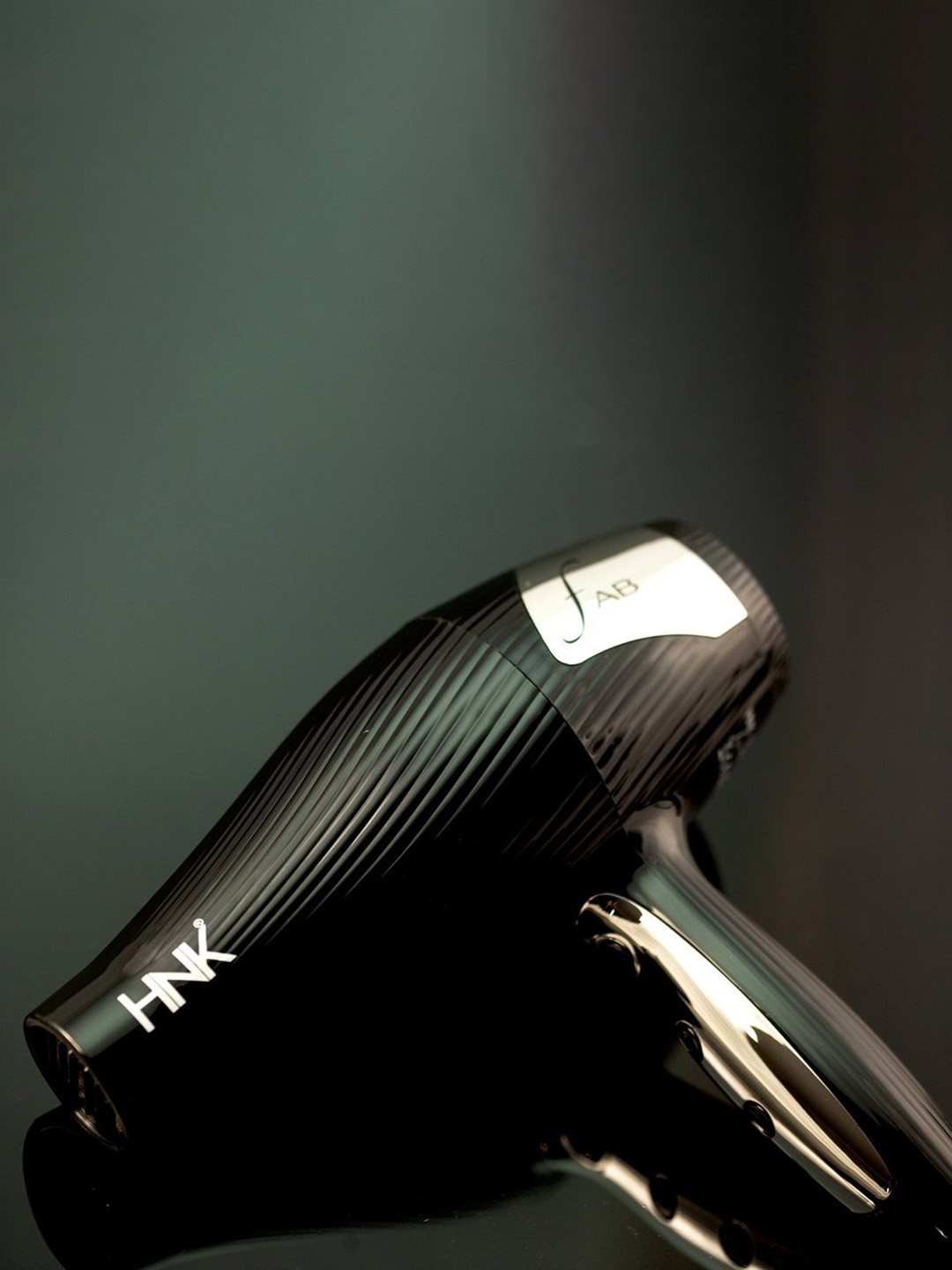 

HNK FAB 2800 W Hair Dryer -Black