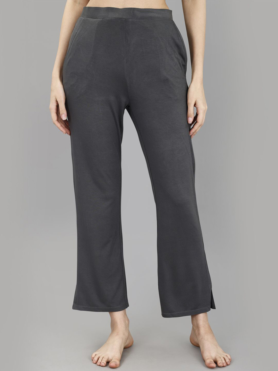 

Soie Women Mid Rise Flared Ankle Length Lounge Pants, Grey