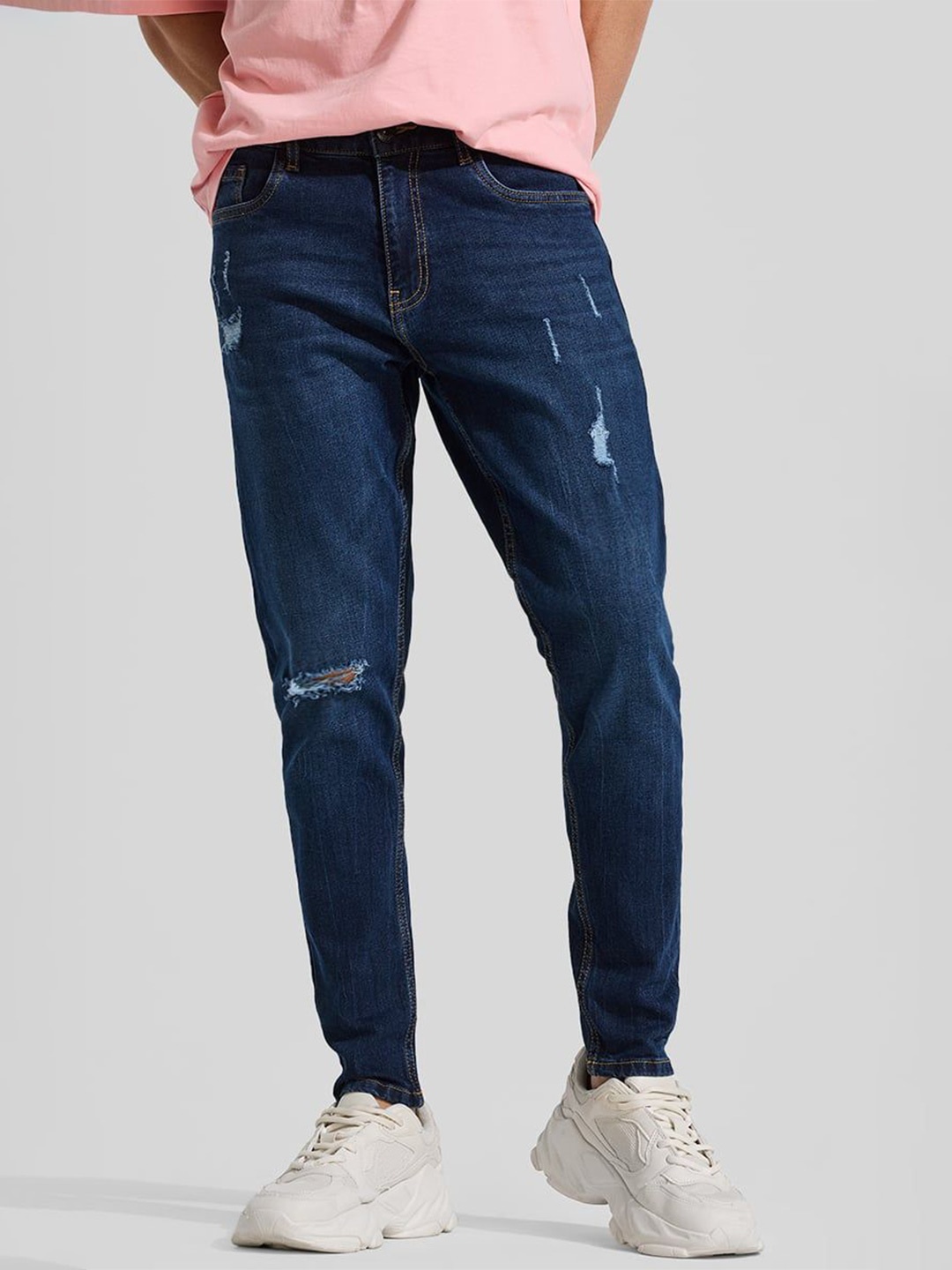 

Snitch Men Narrow Skinny Fit Mildly Distressed Heavy Fade Stretchable Jeans, Blue