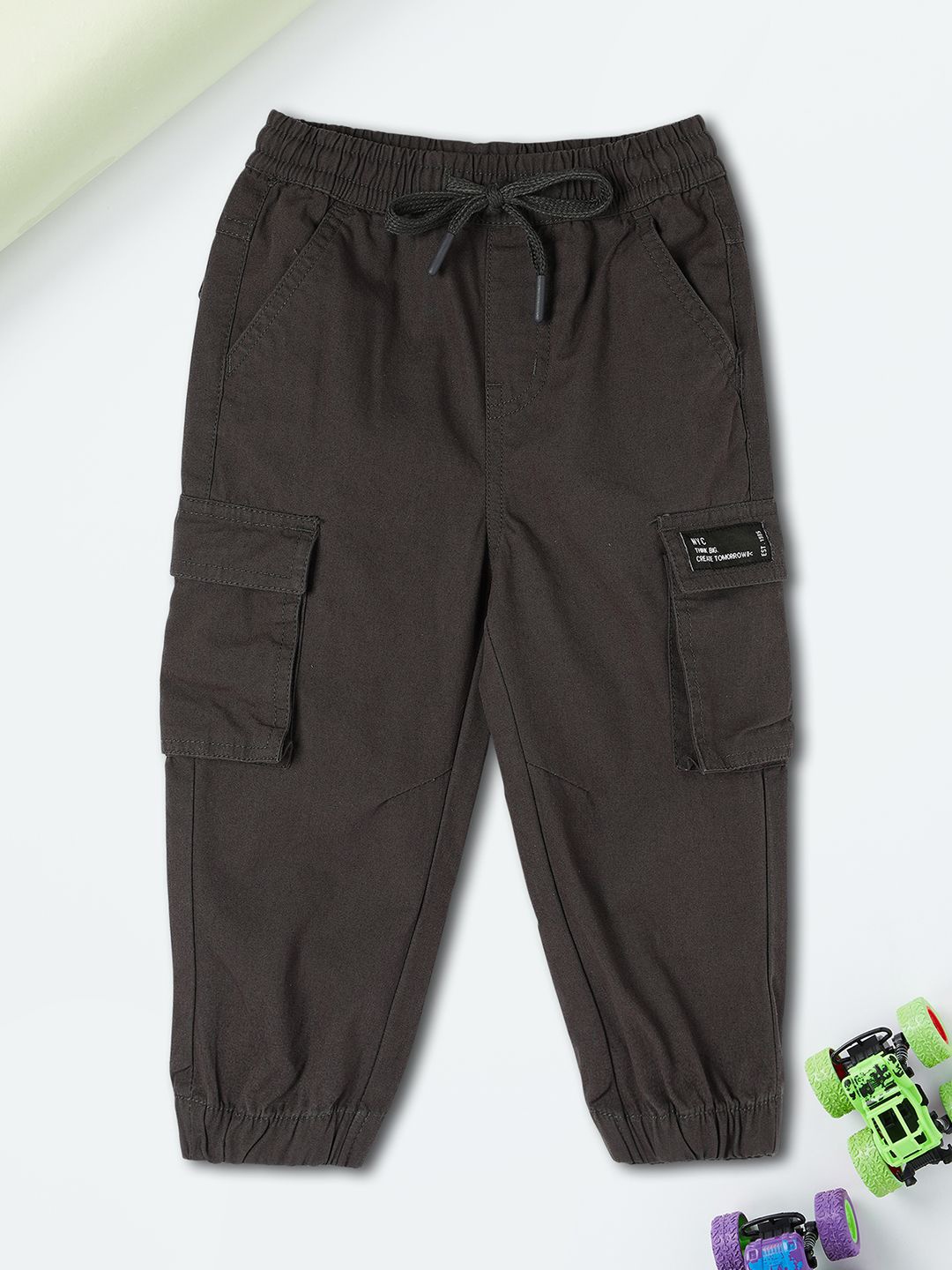 

max Boys Cotton Mid Rise Joggers, Brown