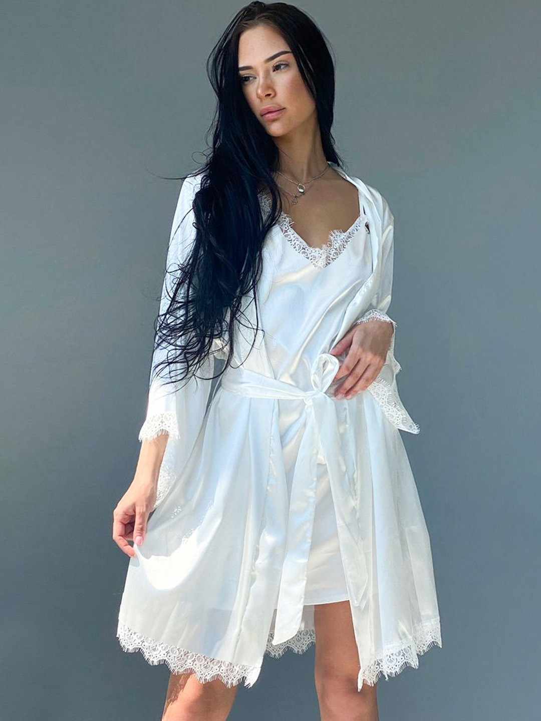 

LULU & SKY Women Nightdress & Robe With Belt, White