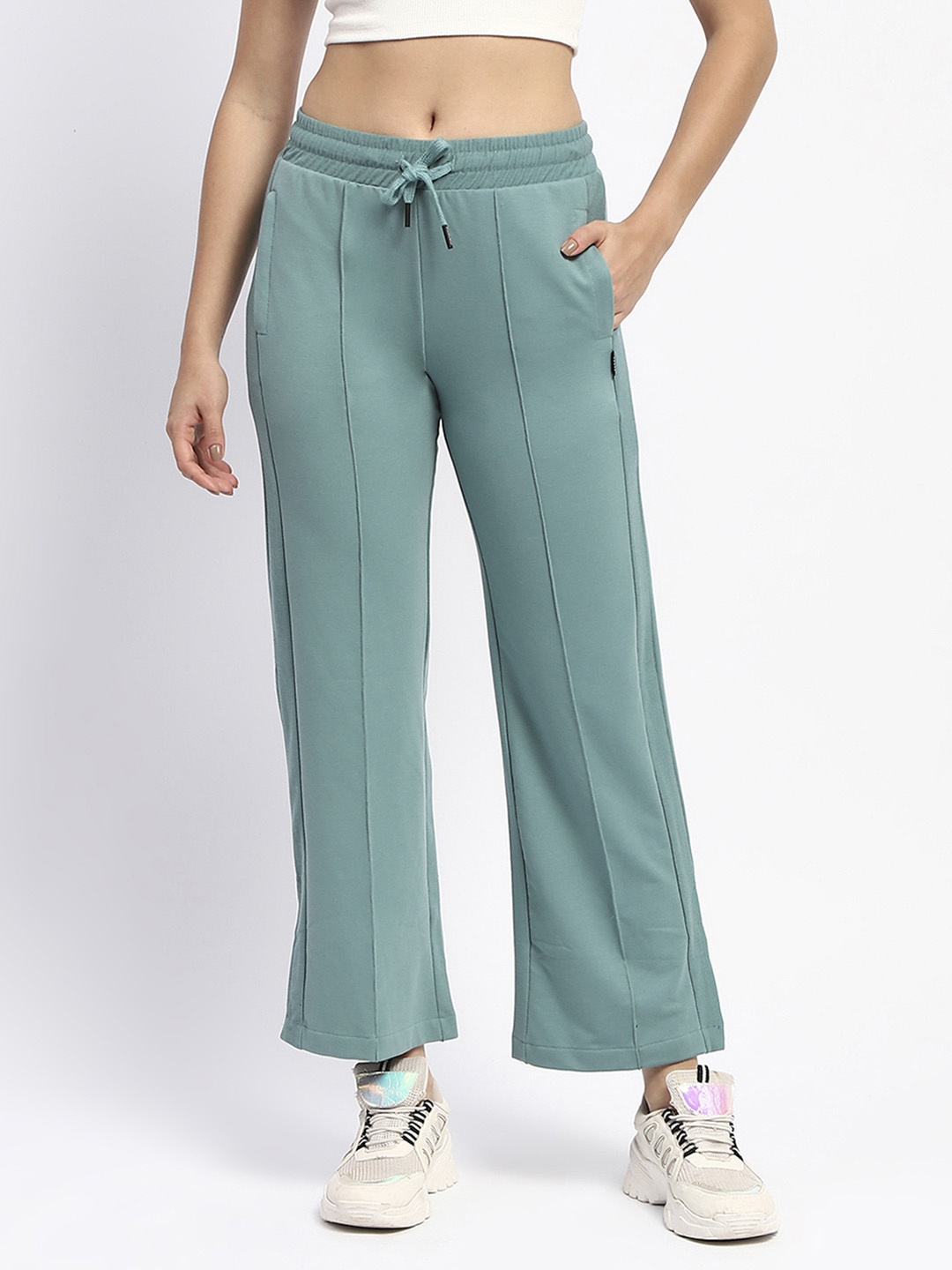 

MADAME M SECRET Women Mid-Rise Track Pant, Green