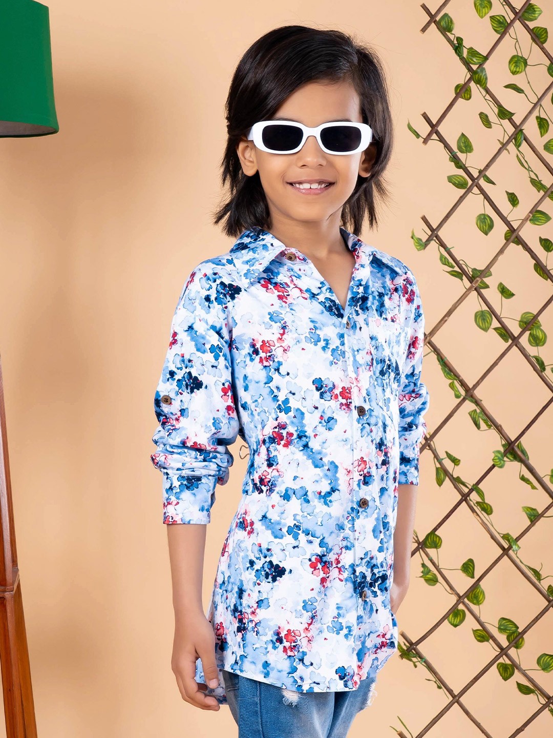 

BEBE UNICORN Boys Comfort Spread Collar Floral Printed Casual Shirt, Blue