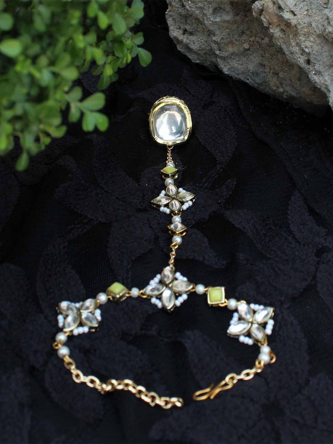 

BeAbhika Kundan Studded & Beaded Gold-Plated Wraparound Hand Chain Bracelet