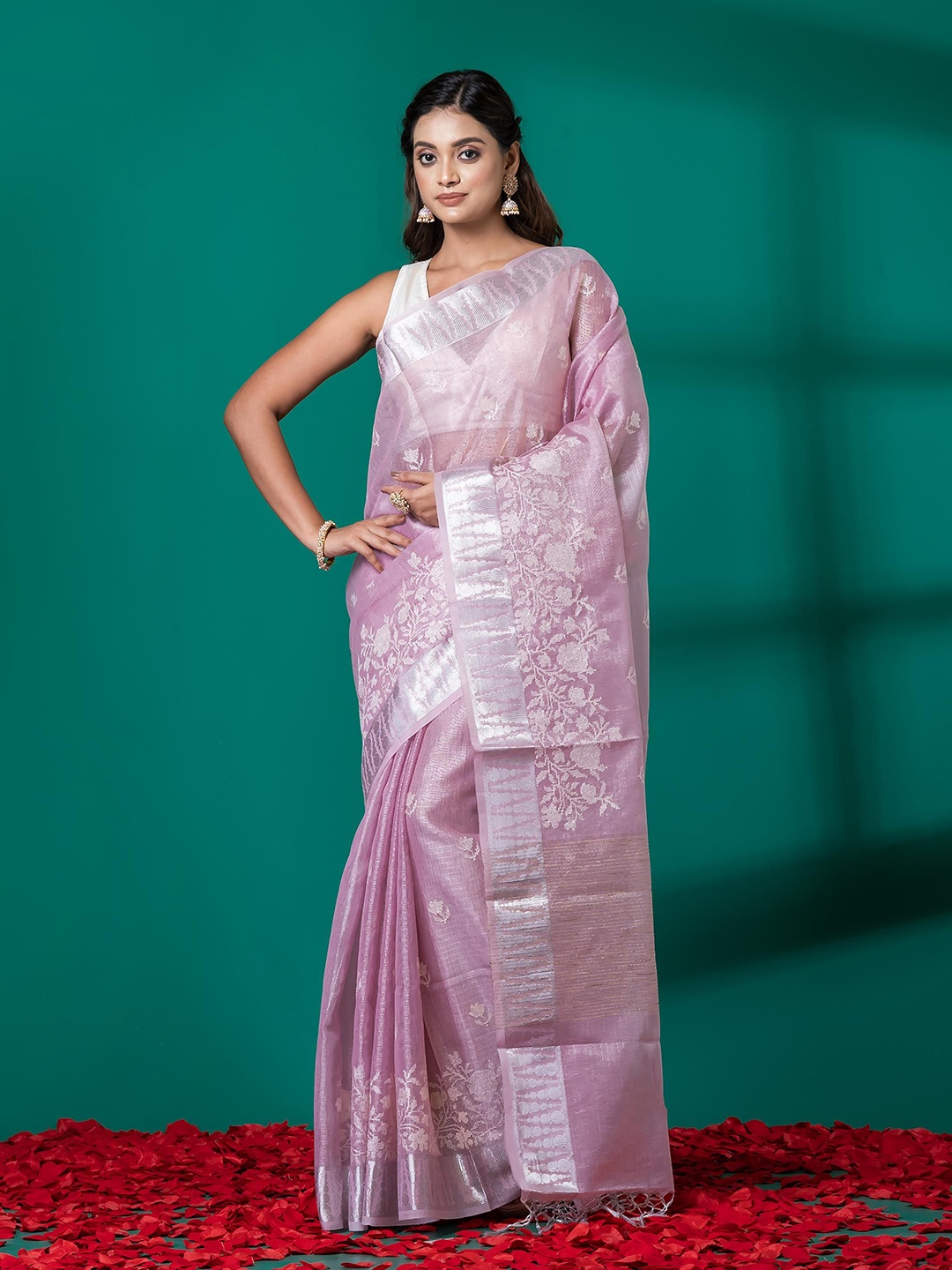 

VIBHAVARI Woven Design Zari Silk Saree, Violet