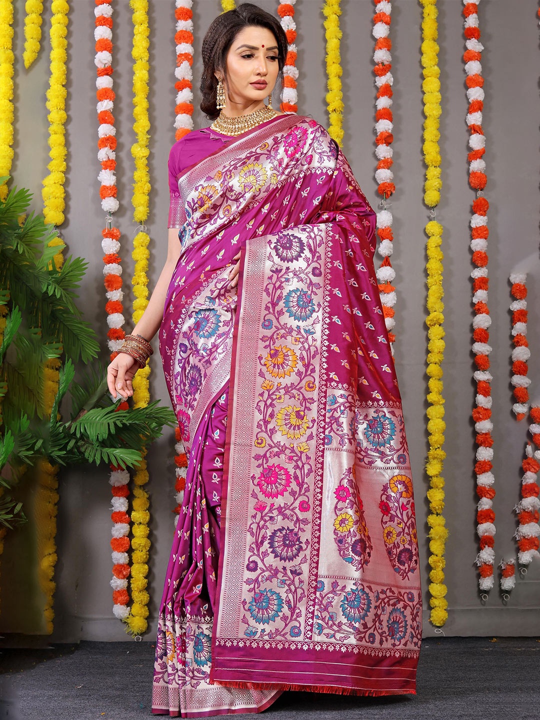 

Royal Rajgharana Saree Ethnic Motifs Zari Pure Silk Kanjeevaram Sarees, Purple