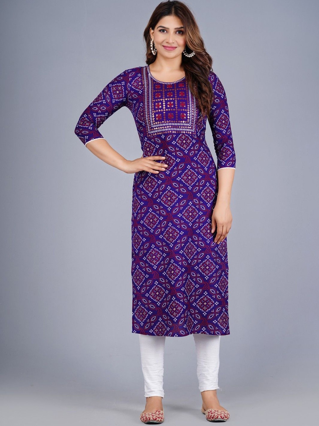 

FASHION FEMINA LUDHIANA Women Geometric Embroidered Mirror Work Kurta, Blue