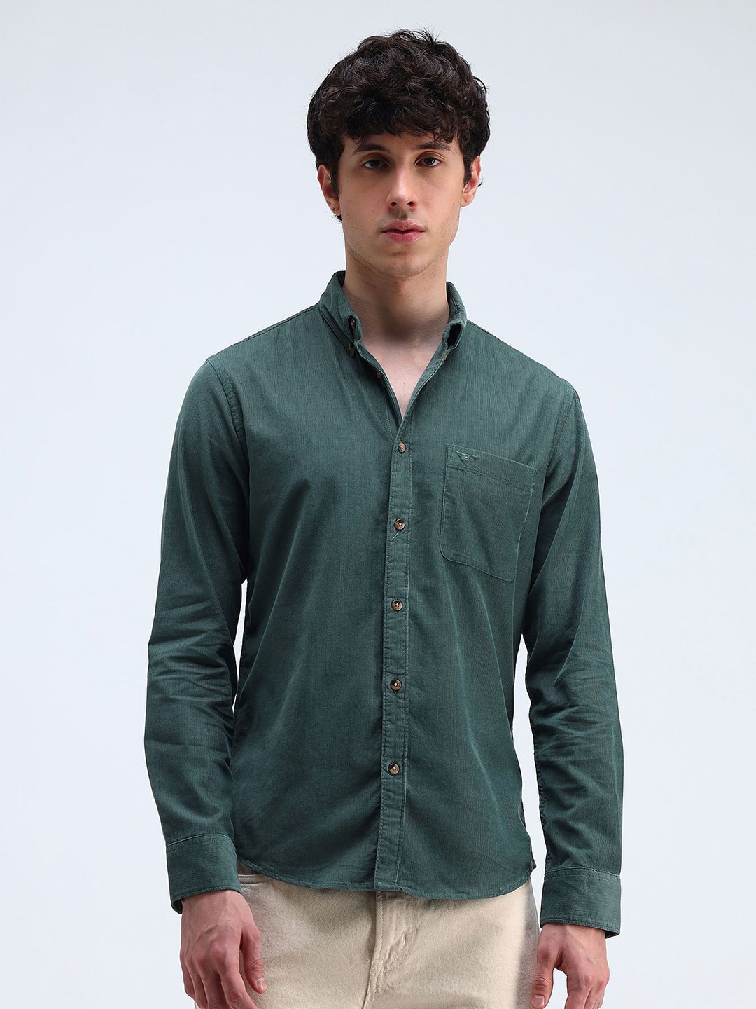 

Flying Machine Men Button-Down Collar Solid Cotton Slim Fit Casual Shirt, Green