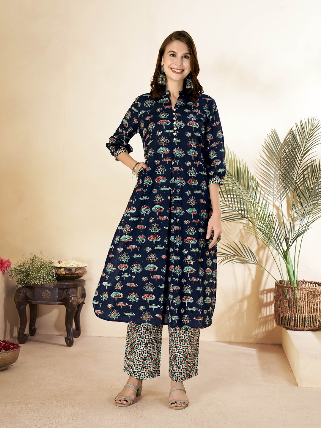 

Anouk Navy blue Ethnic Motifs Printed Pleated Pure Cotton A-Line Kurta with Palazzo