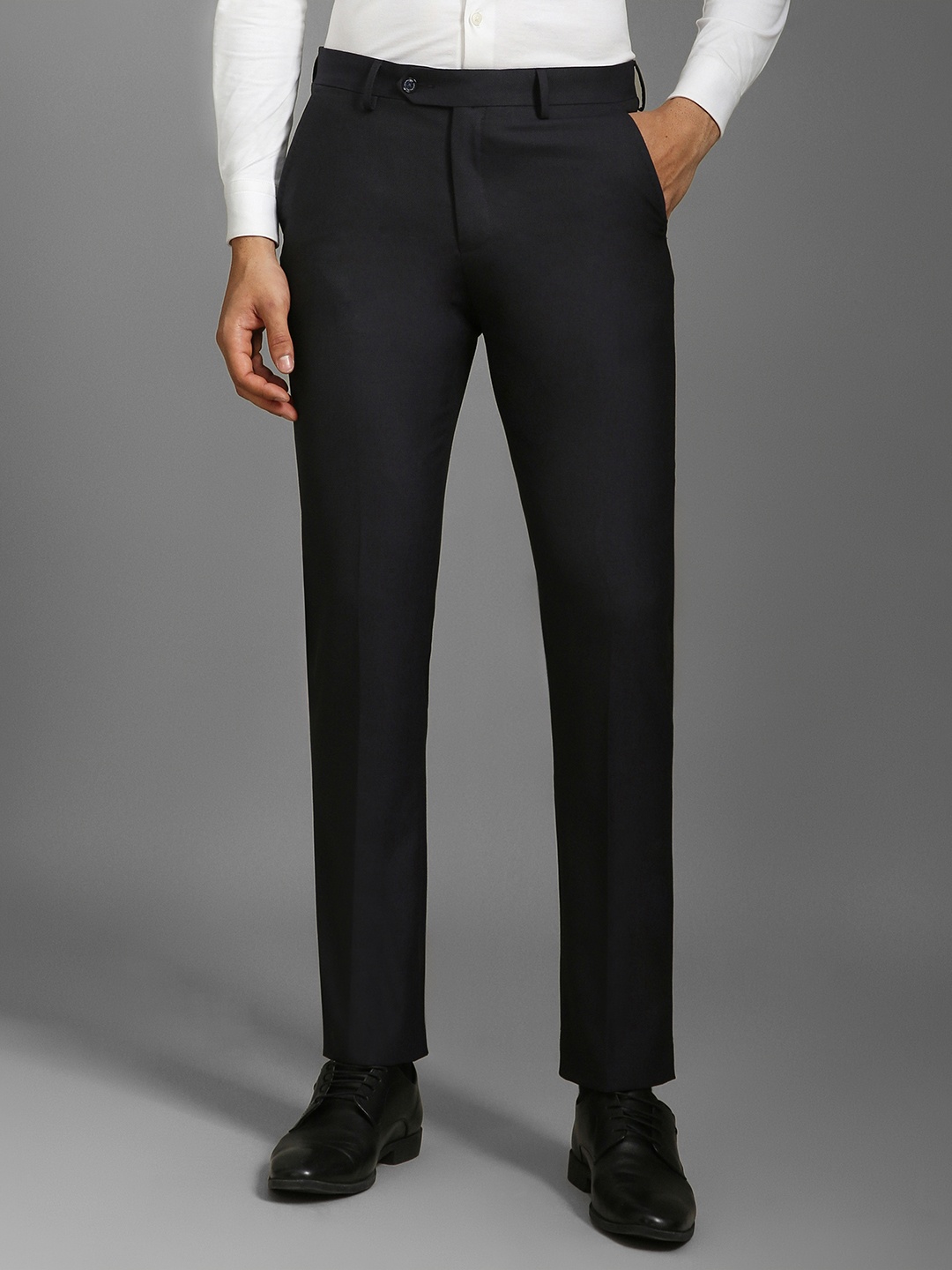 

Louis Philippe Men Mid-Rise Slim Fit Formal Trousers, Black